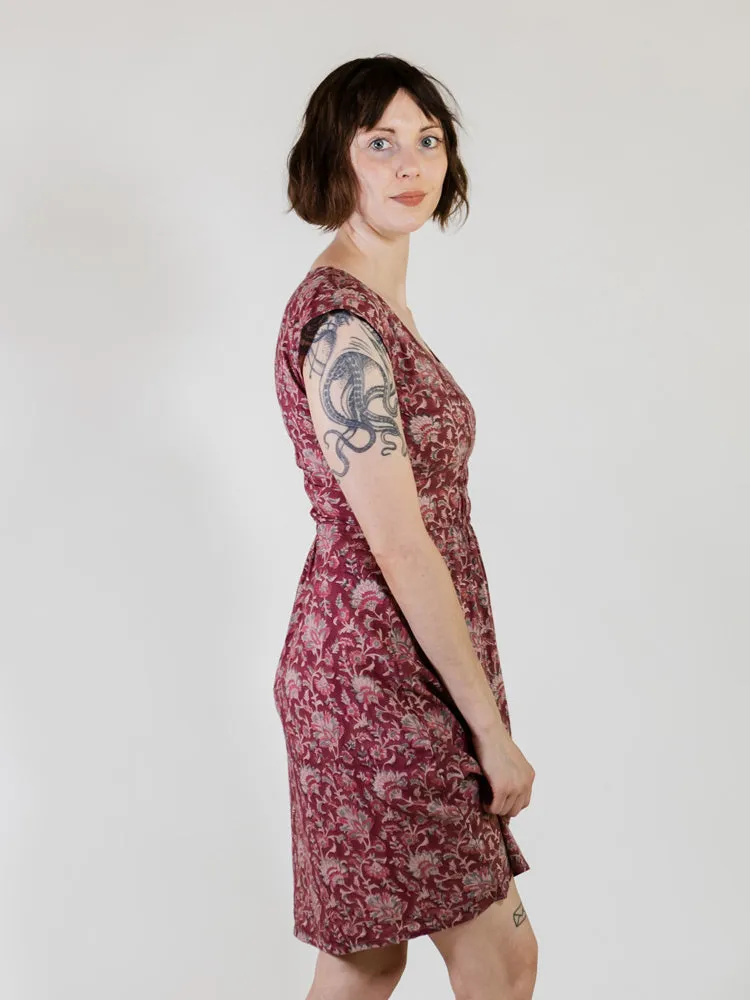 Artsy Traveler Dress - Magenta Vine