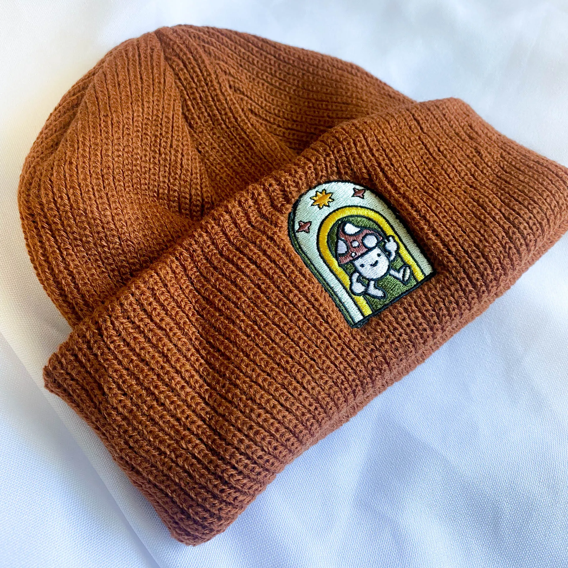 MUSHROOM KNIT FISHERMAN BEANIE