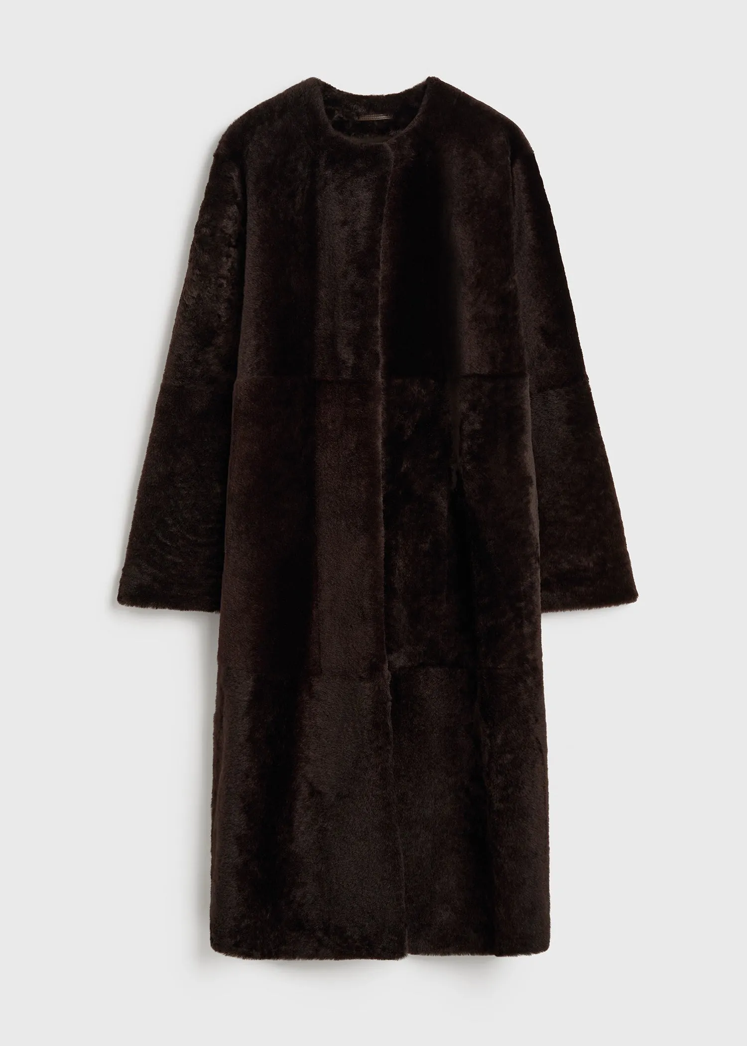 Soft shearling coat bark