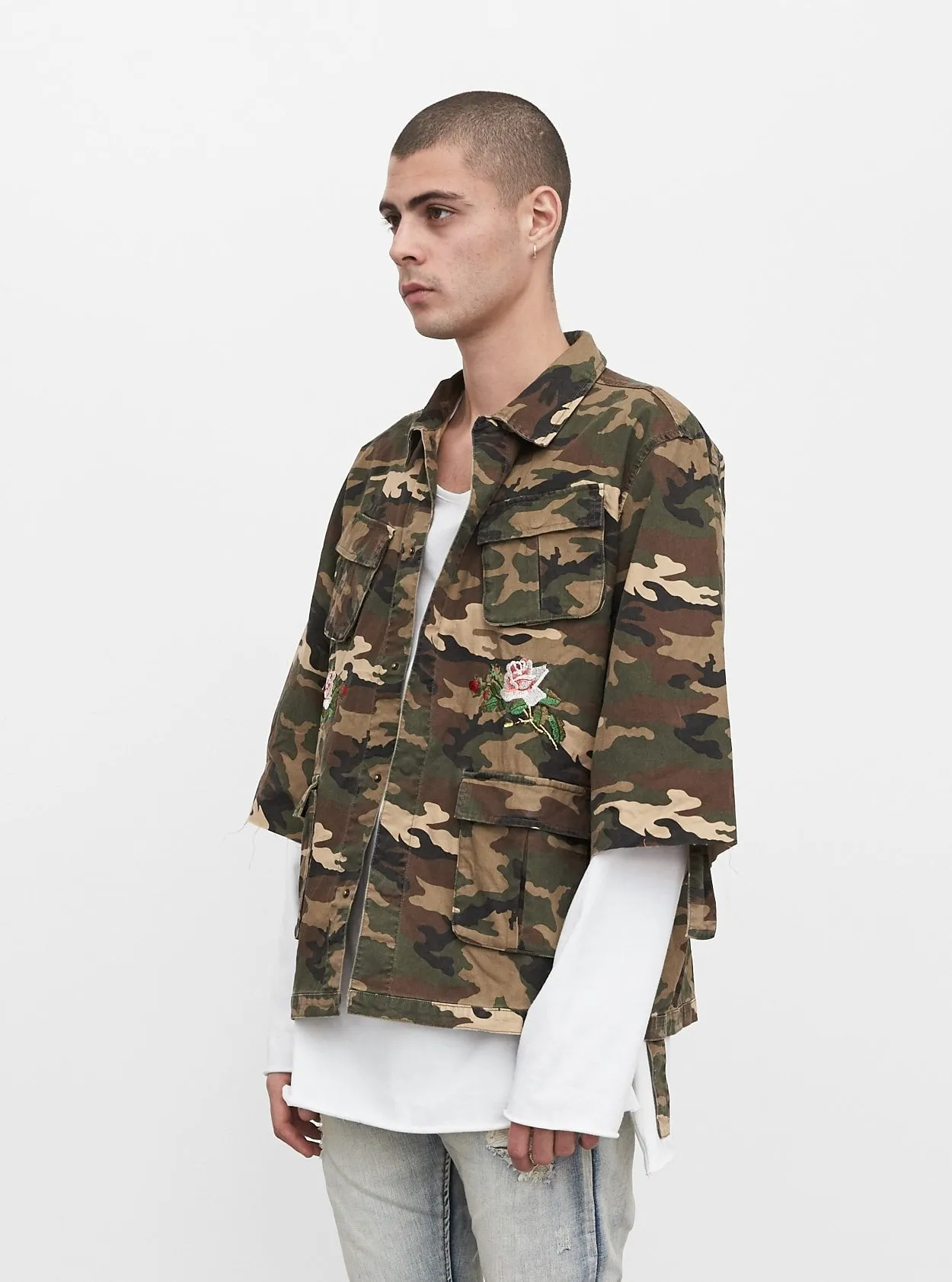 Three-Quarter Raw Sleeve Military Rose Parka in Woodland Camo