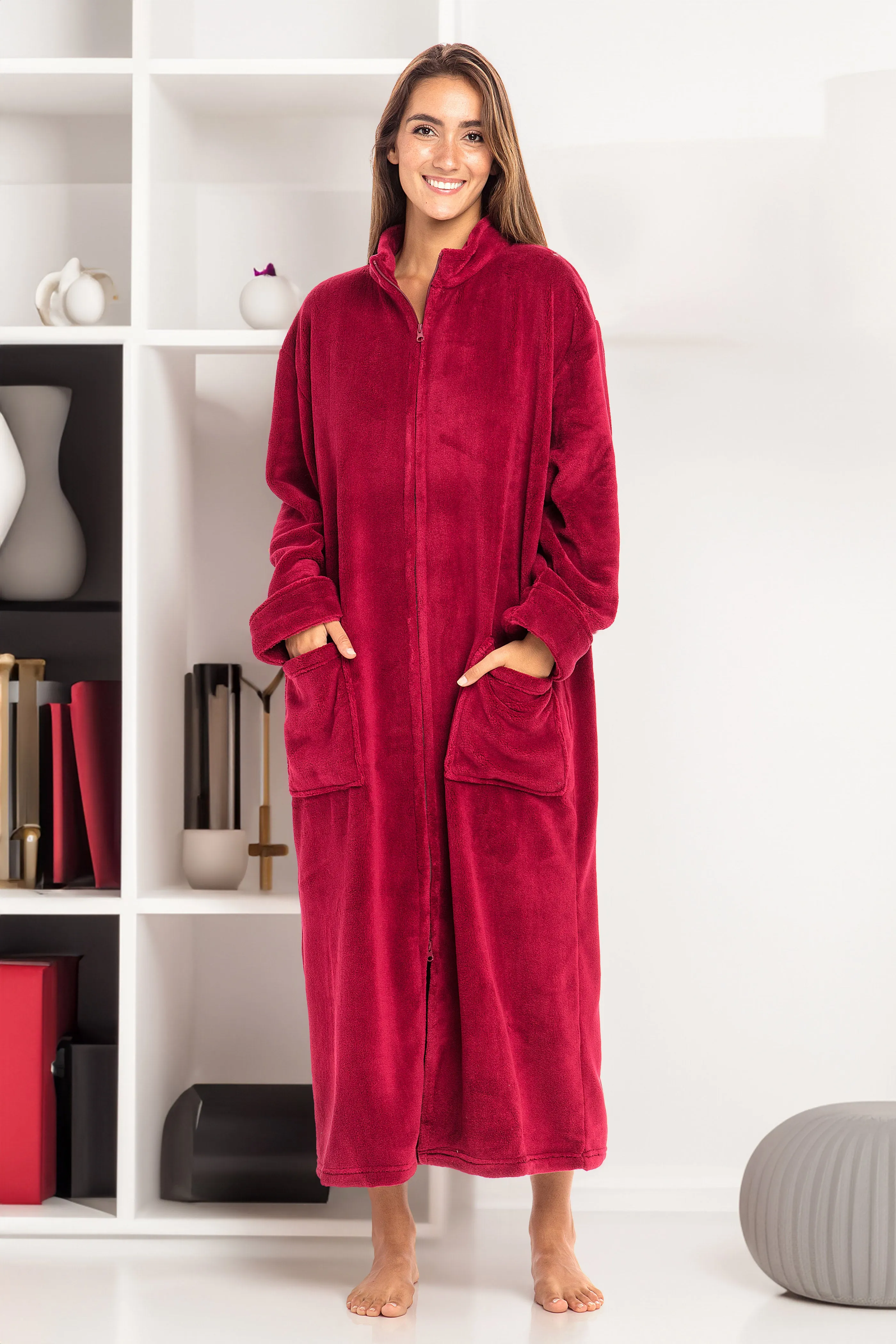 Women's Zip Up Plush Robe, Oversized Bathrobe with Two Way Zipper