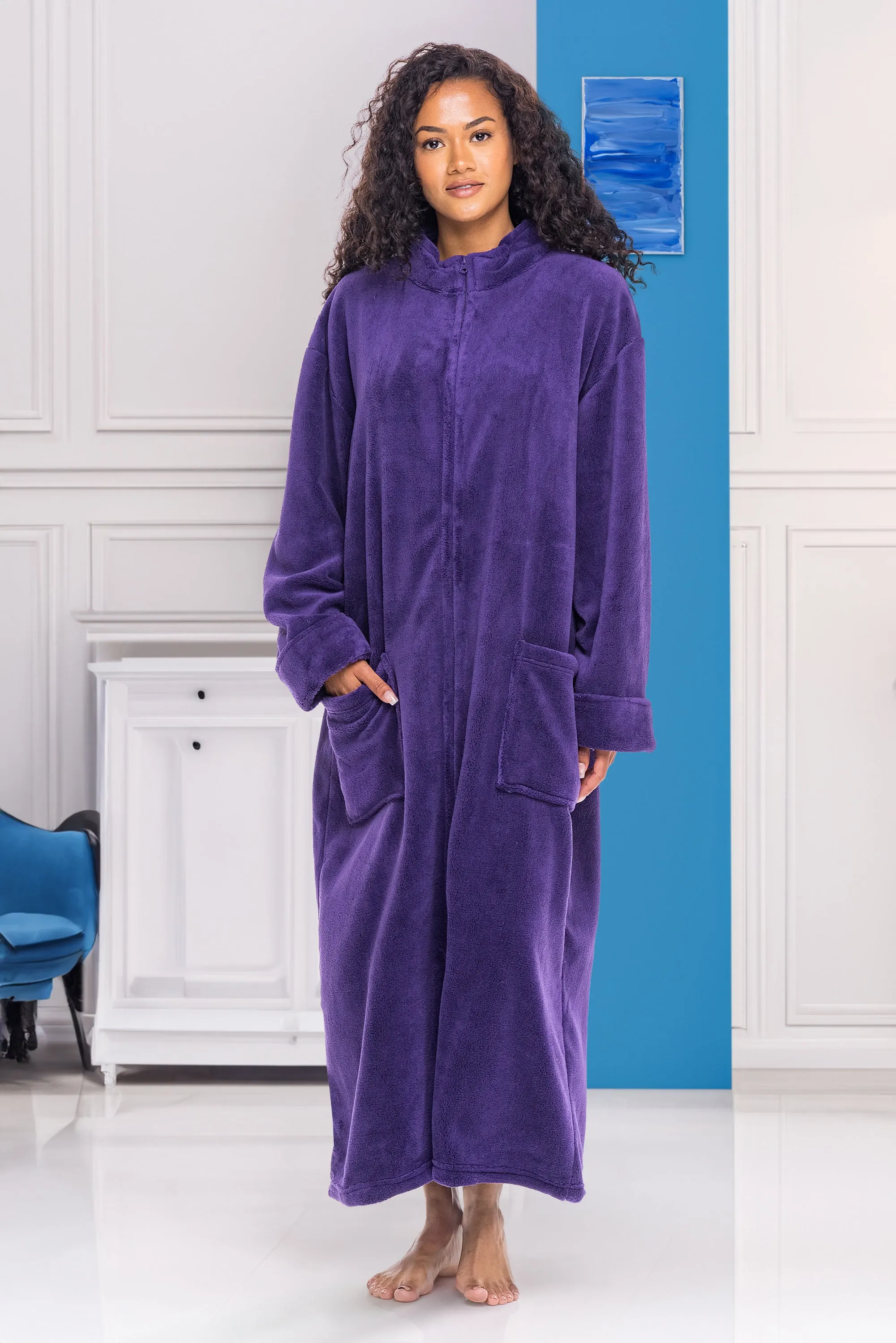 Women's Zip Up Plush Robe, Oversized Bathrobe with Two Way Zipper